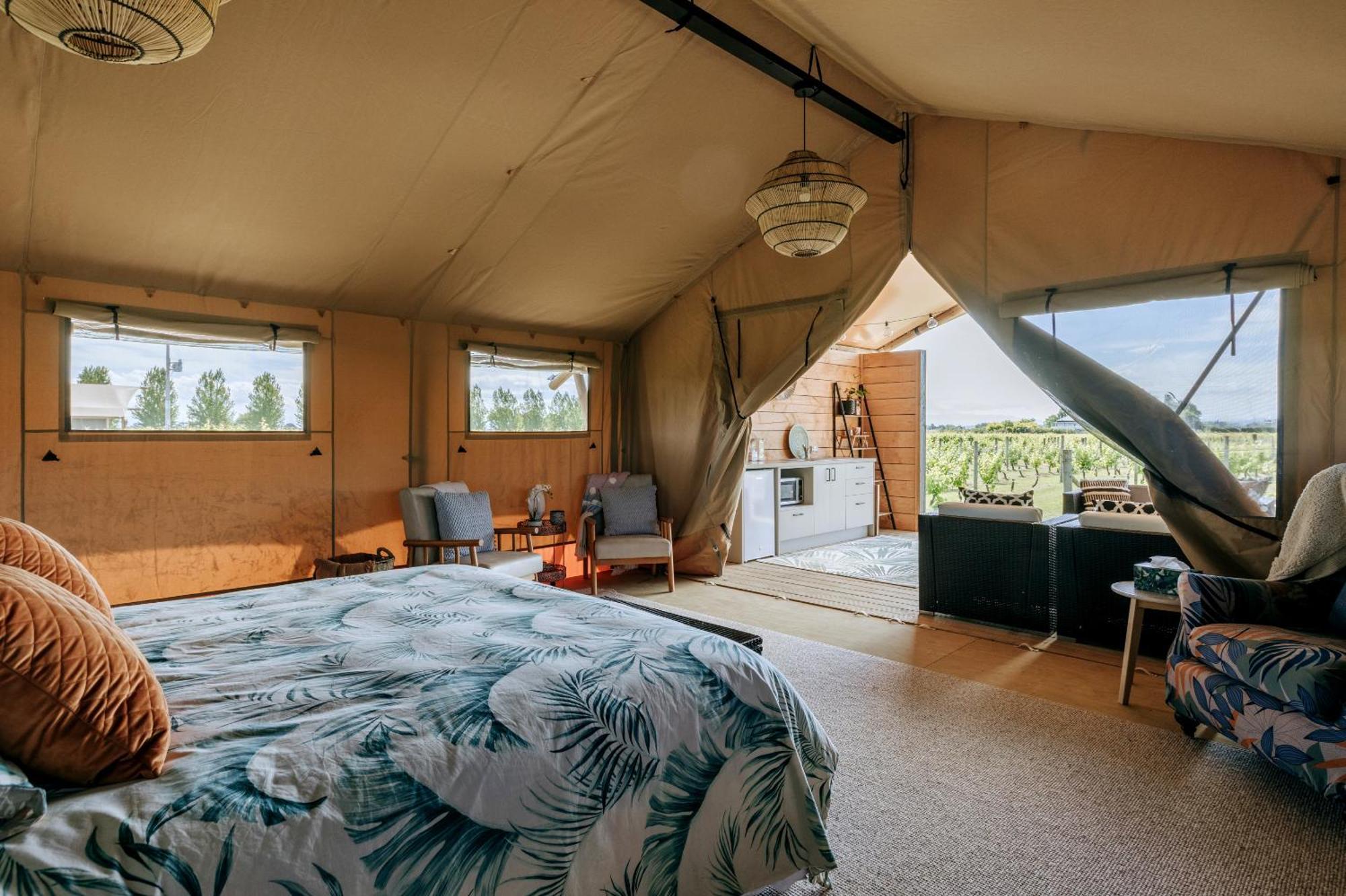 Villas & Vines Glamping Hastings Bagian luar foto