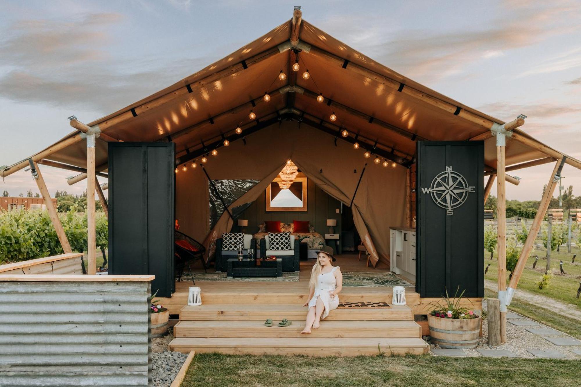 Villas & Vines Glamping Hastings Bagian luar foto