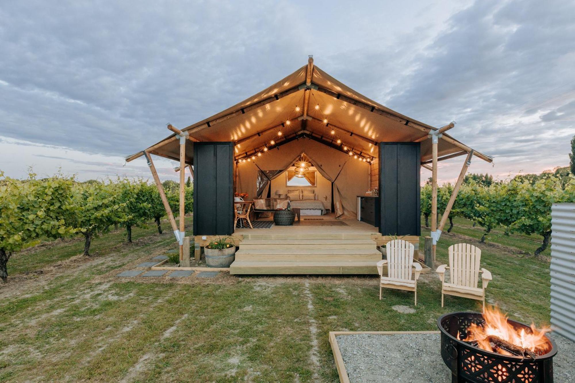 Villas & Vines Glamping Hastings Bagian luar foto