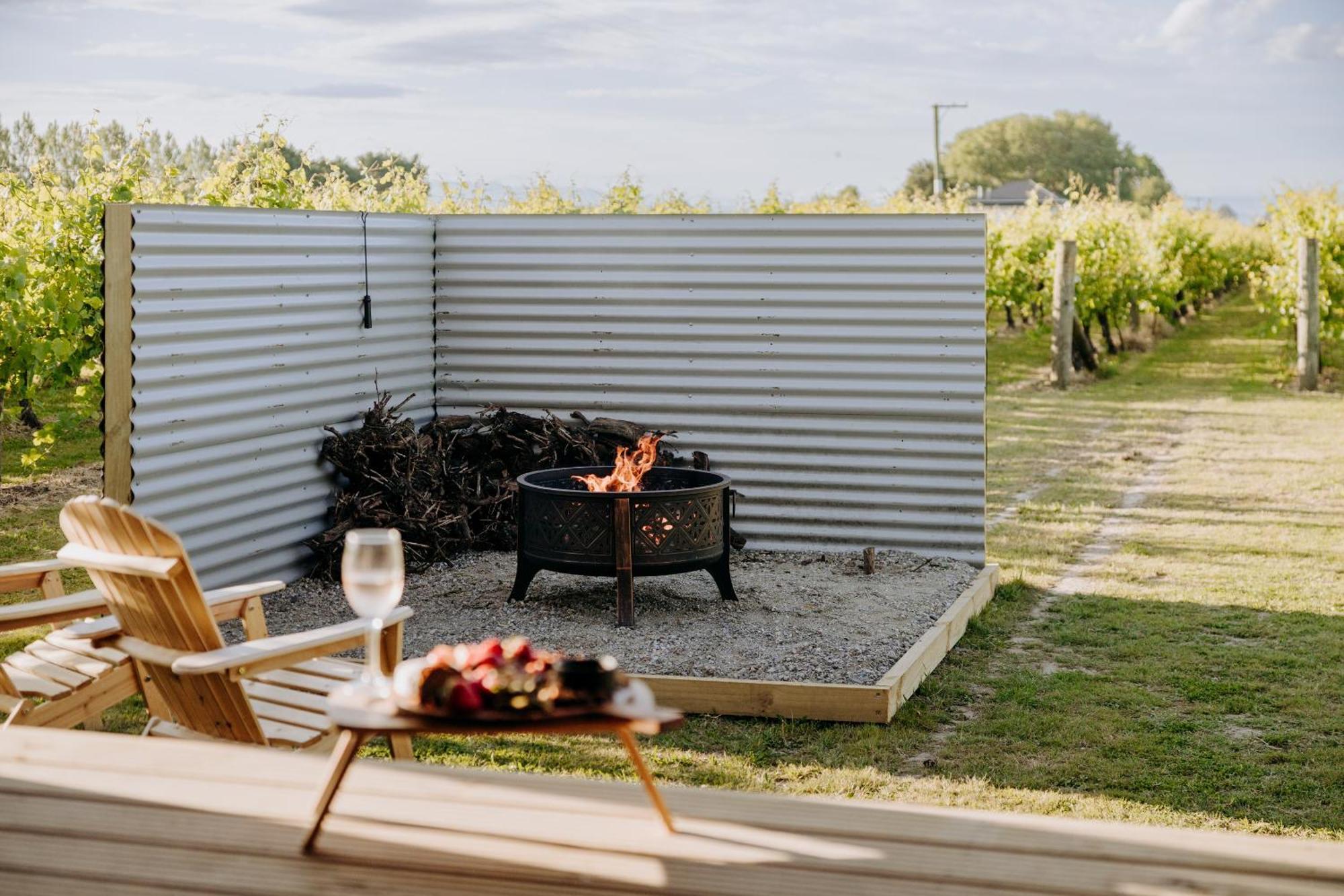 Villas & Vines Glamping Hastings Bagian luar foto