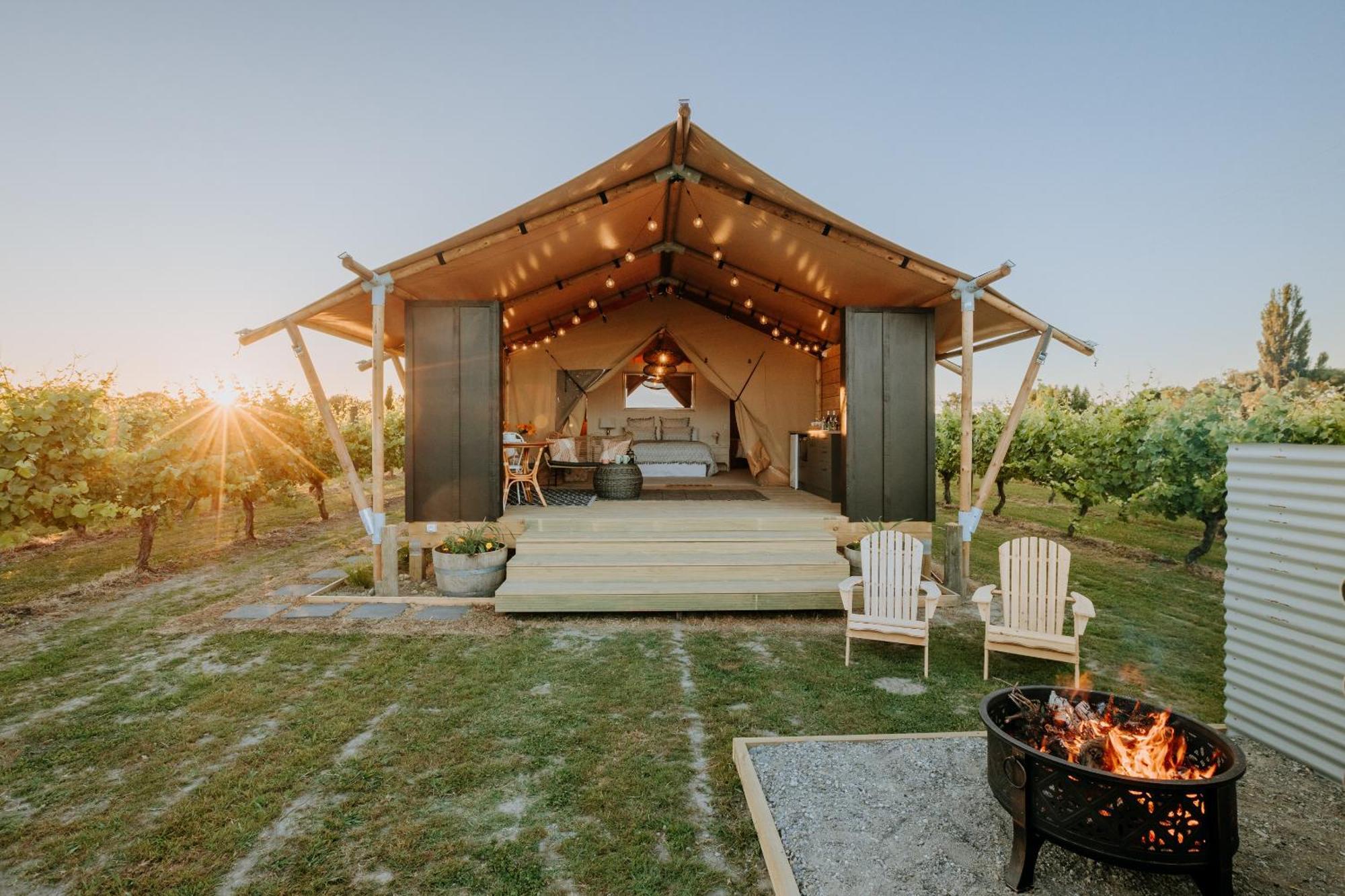 Villas & Vines Glamping Hastings Bagian luar foto