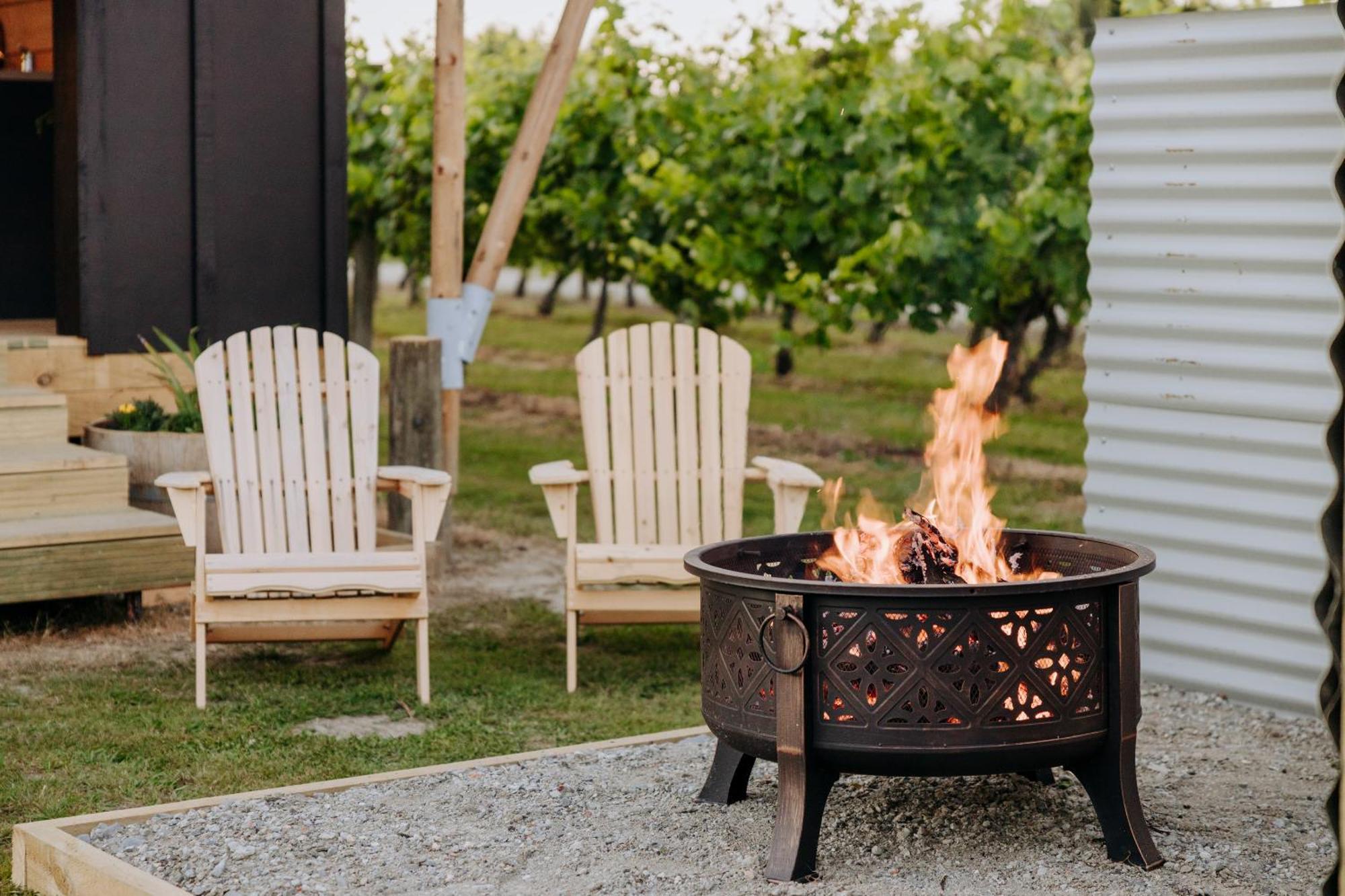 Villas & Vines Glamping Hastings Bagian luar foto